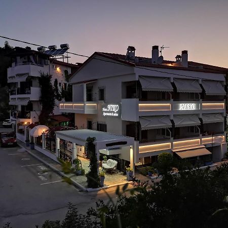 Haus Niko Apartments And Suites เนอาโปติไดอา ภายนอก รูปภาพ