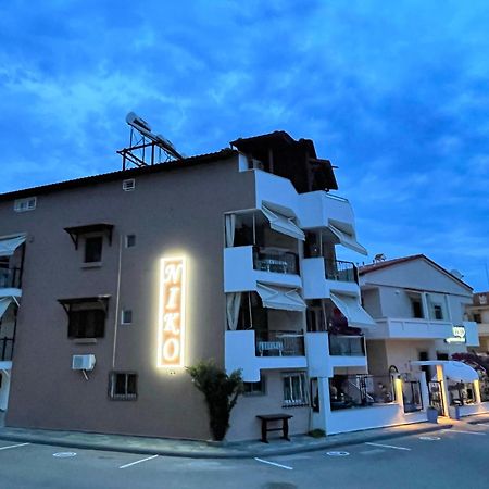 Haus Niko Apartments And Suites เนอาโปติไดอา ภายนอก รูปภาพ