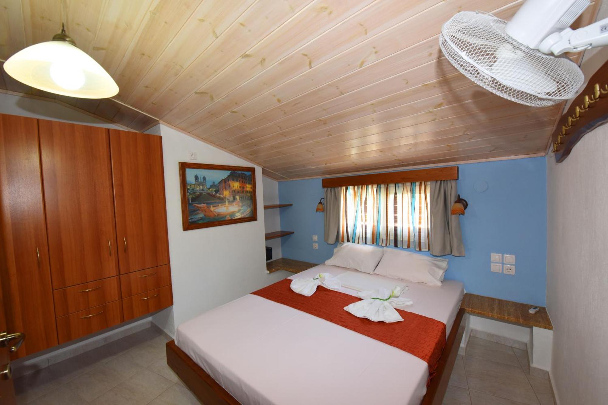 Haus Niko Apartments And Suites เนอาโปติไดอา ห้อง รูปภาพ