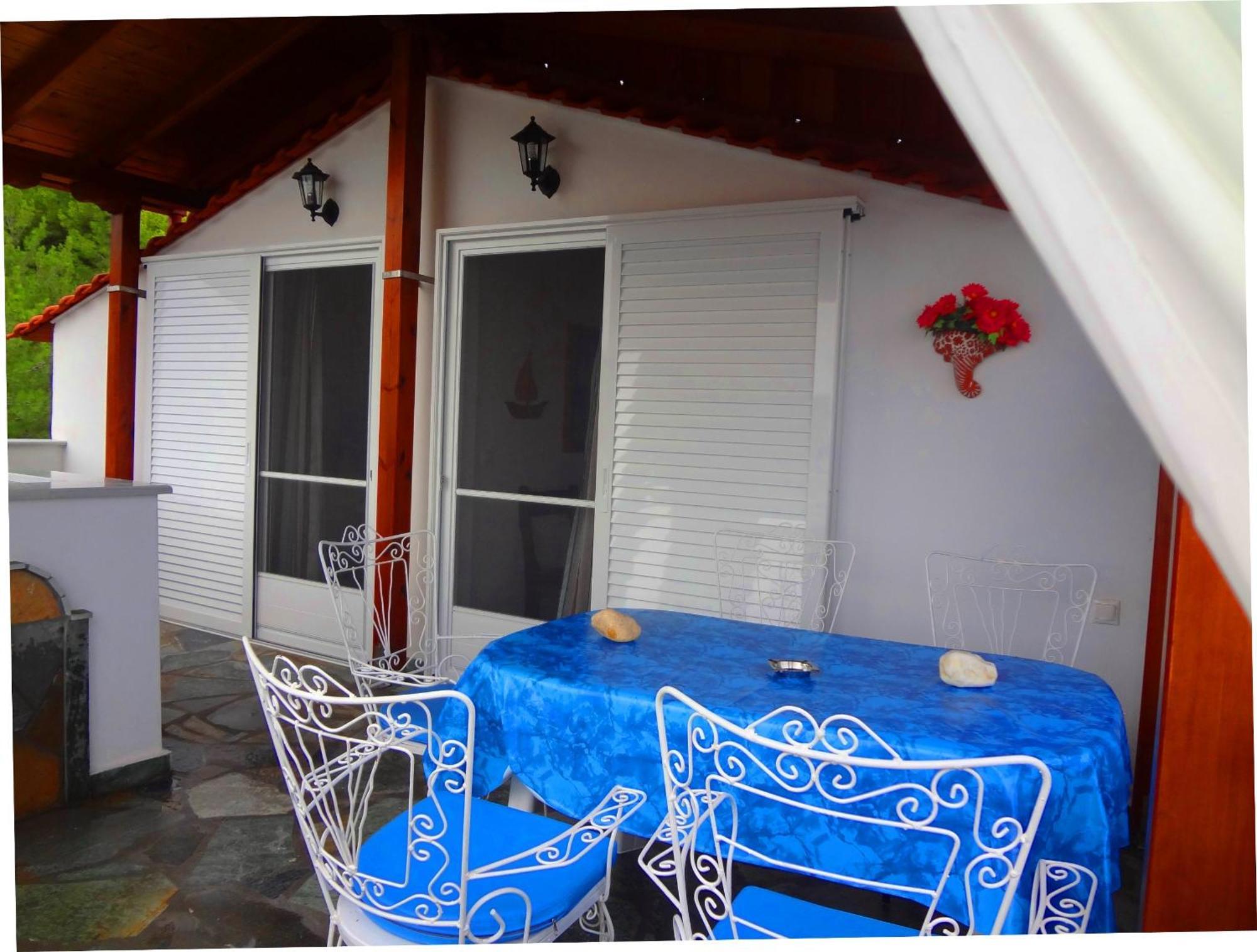 Haus Niko Apartments And Suites เนอาโปติไดอา ห้อง รูปภาพ